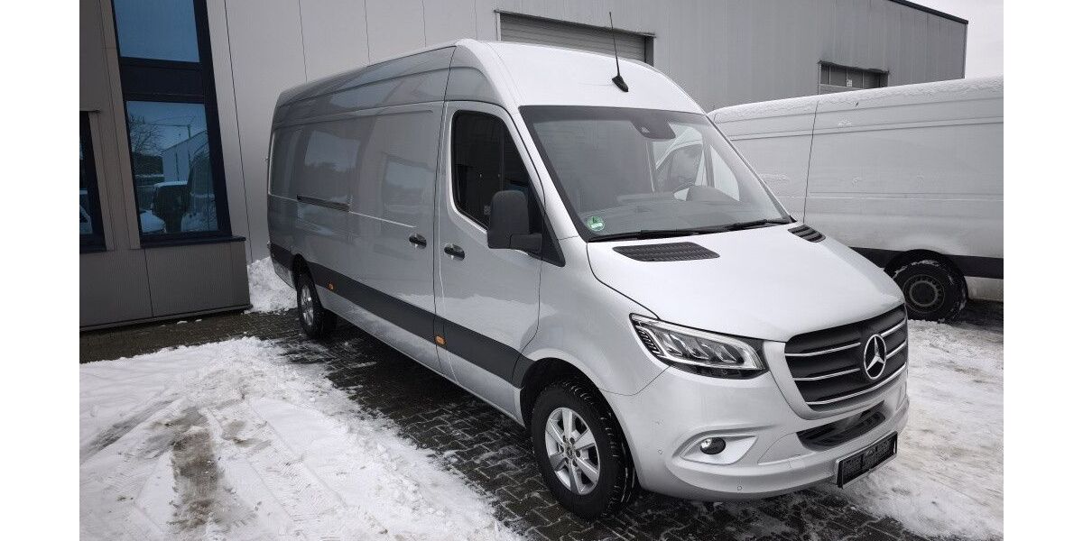 Mercedes-Benz Sprinter 285.253 km 26.499 &euro; Augustdorf 32832