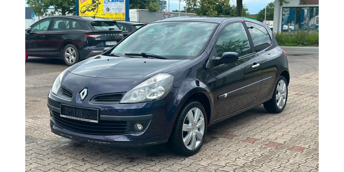 Renault Clio 147.258 km 2.590 &euro; Melle 49324