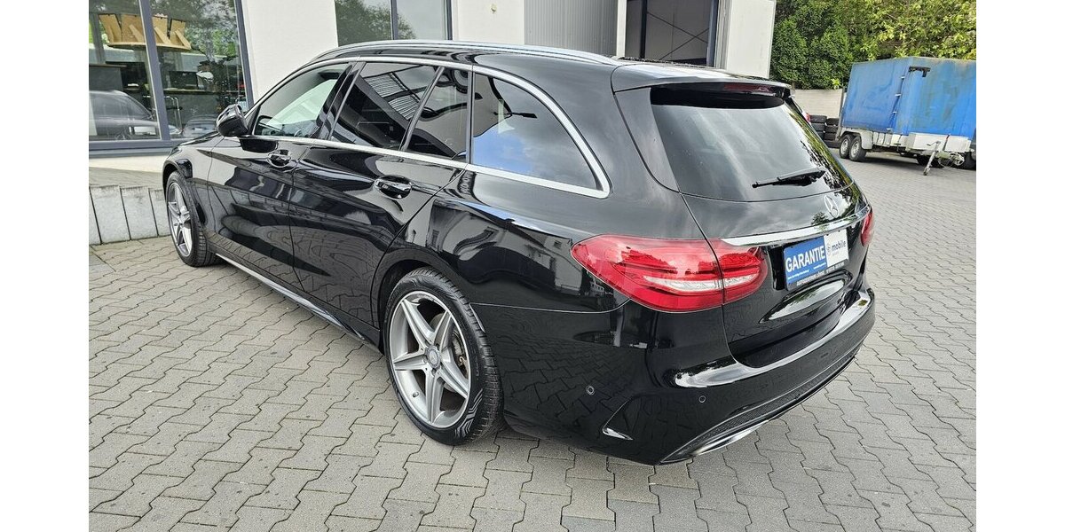 Mercedes-Benz C 250 d T AMG Line LEDER NAVI LED AUS 2.HAND 113.520 km 22.790 &euro; Löhne 32584