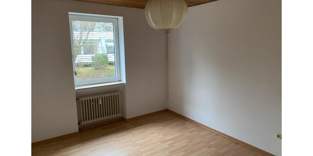 Etagenwohnung Dissen am Teutoburger Wald - 2.5 Zimmer, 69 m&sup2;, 125.000&euro; | Angebot:24837281