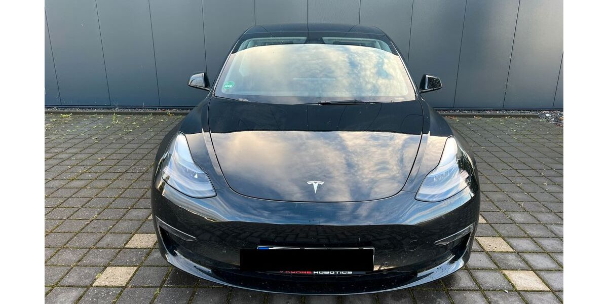 Tesla Model 3 79.000 km 28.900 &euro; Herzebrock-Clarholz 33442