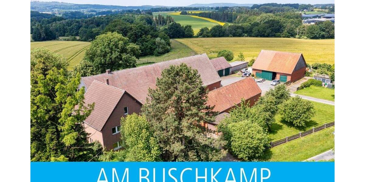 Traditionelle Hofstelle mit 2 Wohnungen und Nebengebäuden 8 zimmer