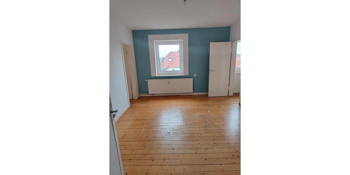 Dachgeschoßwohnung Werther (Westfahlen) - 5 Zimmer, 140 m&sup2;, 1.530&euro; | Angebot:25638842