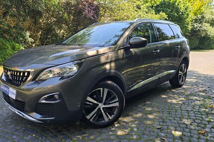 Peugeot 5008 67.522 km 17.490 &euro; Borgholzhausen 33829