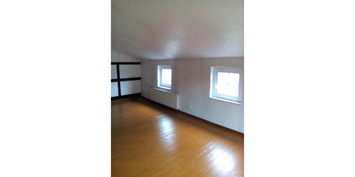 Einfamilienhaus Verl - 6 Zimmer, 141 m&sup2;, 850&euro; | Angebot:25755296