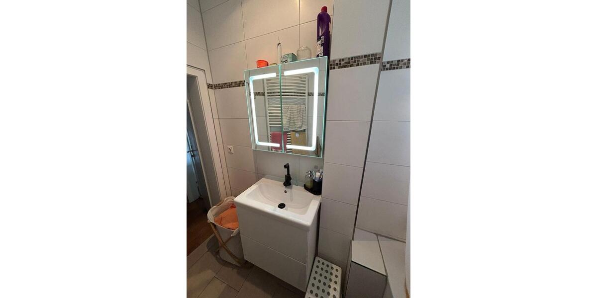 Familienfreundliche 5-Zimmer-Altbauwohnung mit Balkon in Bielefeld 5 zimmer