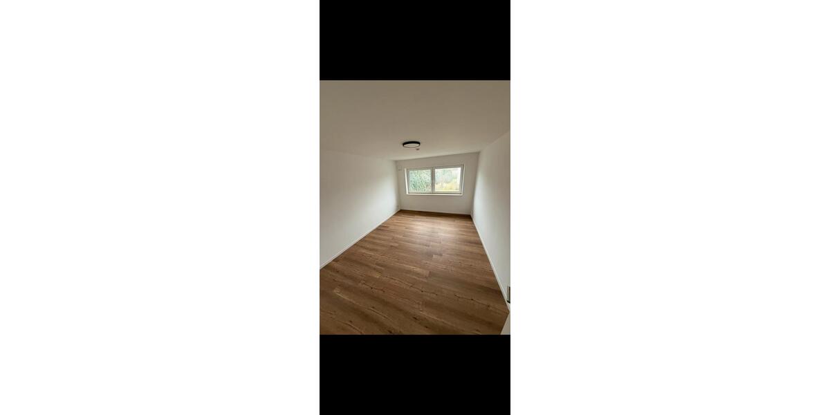 Etagenwohnung Bielefeld Schildesche - 4 Zimmer, 72 m&sup2;, 1.200&euro; | Angebot:25646296