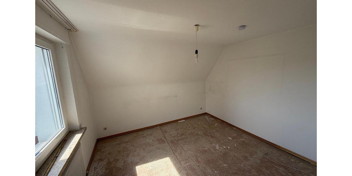 Einfamilienhaus Gütersloh - 5 Zimmer, 136 m&sup2;, 1.350&euro; | Angebot:26434489