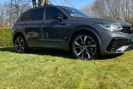 VW Tiguan 24.800 km 44.499 &euro; Gütersloh 33334