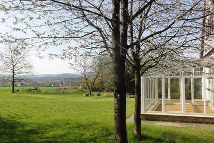 Zwei Landhäuser als Zweifamilienhaus mit Parkähnlichem Grundstück von Privat 1 zimmer