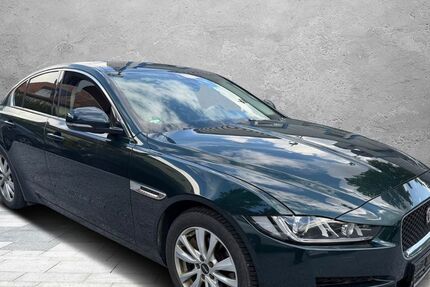Jaguar XE 148.000 km 12.499 &euro; Detmold 32758