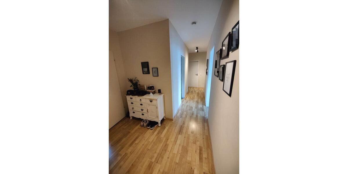 Schöne, helle Eigentumswohnung mit Randlage - 3ZKB + Abstellraum 3 zimmer