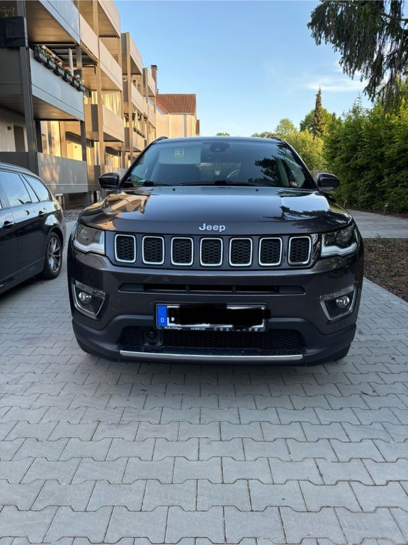 Jeep Compass 85.180 km 18.500 € Bielefeld 33609