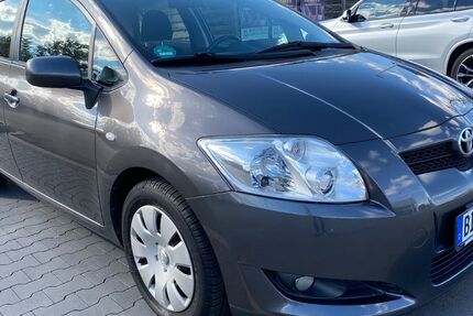 Toyota Auris 154.000 km 4.500 € Bielefeld 33719
