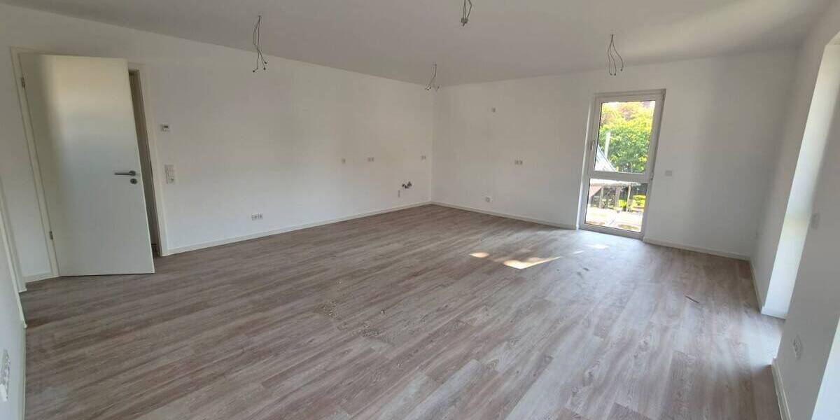 Etagenwohnung Lage - 3 Zimmer, 87 m&sup2;, 1.040&euro; | Angebot:25984587