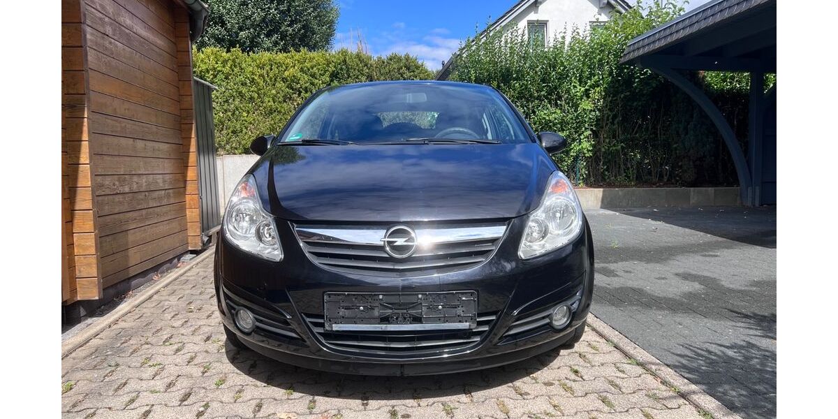 Opel Corsa 118.000 km 3.000 &euro; Hiddenhausen 32120