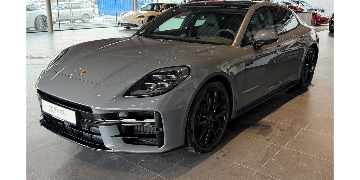 Porsche Panamera 8.000 km 159.800 &euro; Bielefeld 33719
