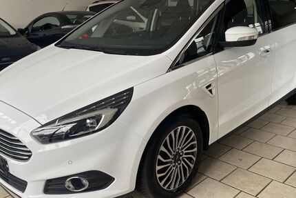 Ford S-Max 152.000 km 13.650 &euro; Detmold 32756
