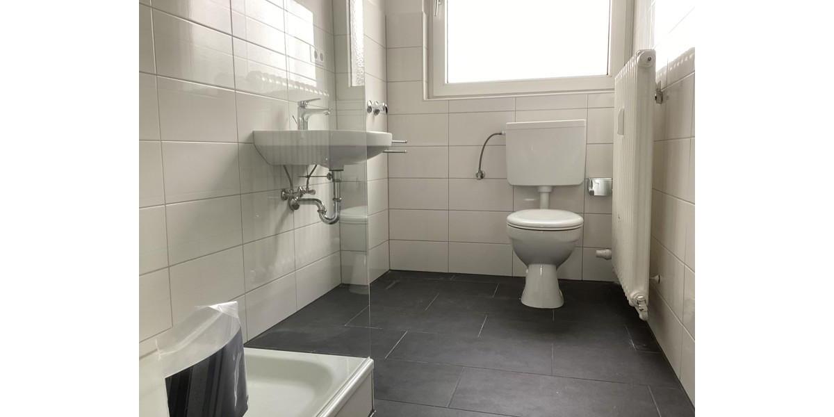 Erdgeschoßwohnung Bielefeld Heepen - 3 Zimmer, 73 m&sup2;, 709&euro; | Angebot:25733862