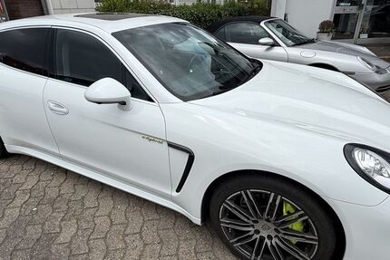 Porsche Panamera 160.000 km 31.500 &euro; Bielefeld 33699