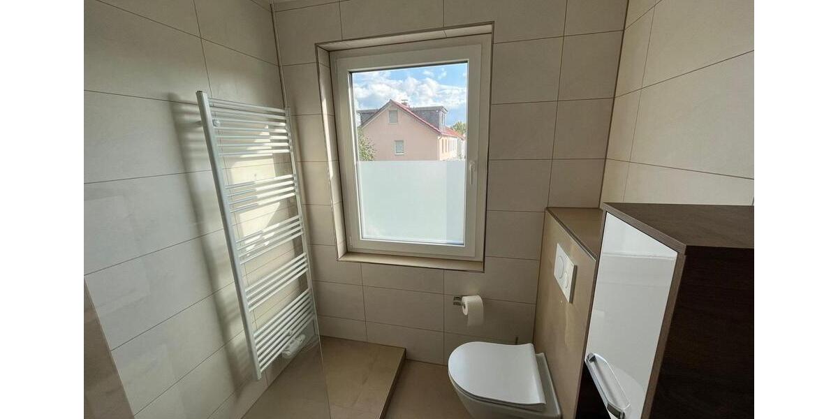 Reihenhaus Versmold - 3 Zimmer, 75 m&sup2;, 1.100&euro; | Angebot:26335415