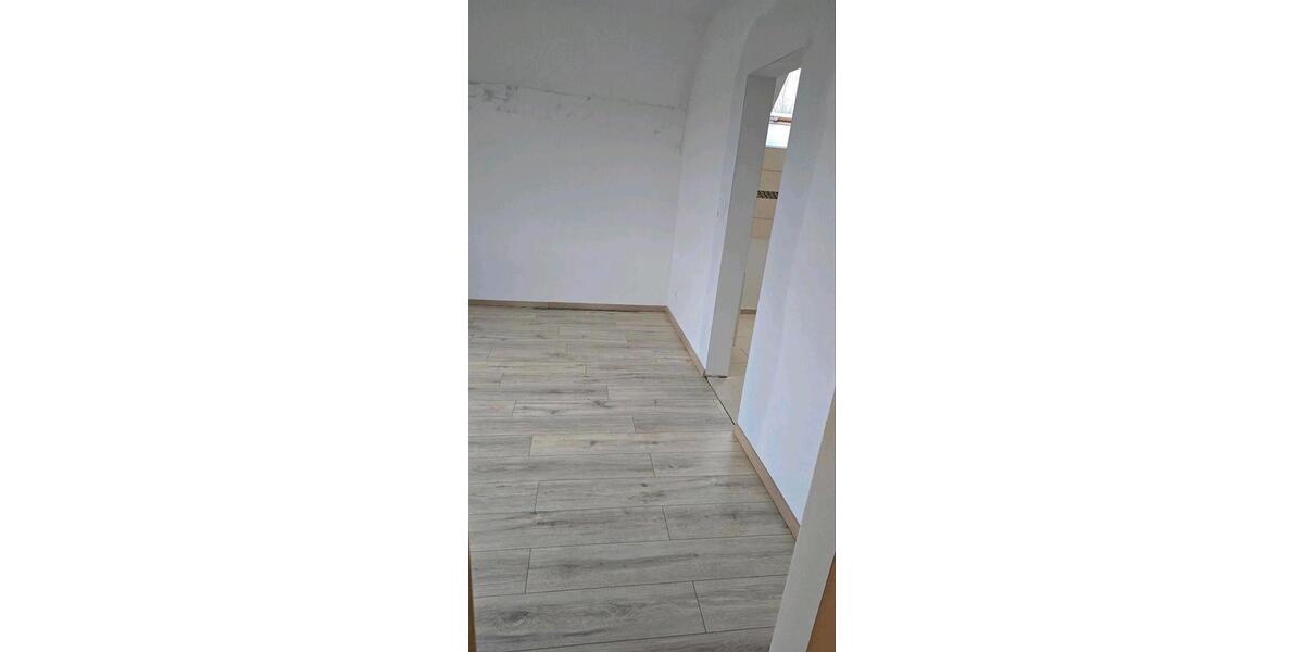 Etagenwohnung Bünde - 2 Zimmer, 91 m&sup2;, 900&euro; | Angebot:26415546