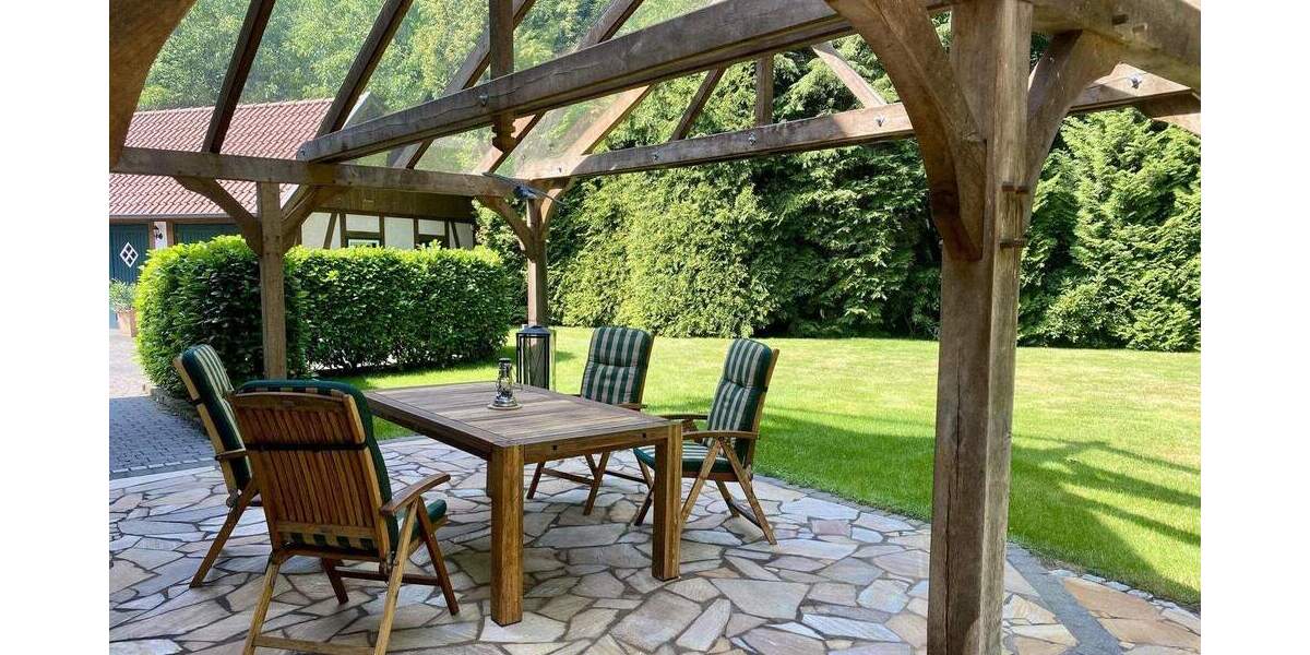 Idyllisches Fachwerkhaus mit Einliegerwohnung & Garten in Sennestadt 5 zimmer