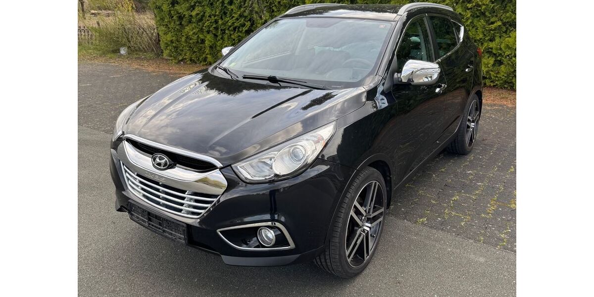 Hyundai TUCSON 84.400 km 9.000 &euro; Detmold 32760