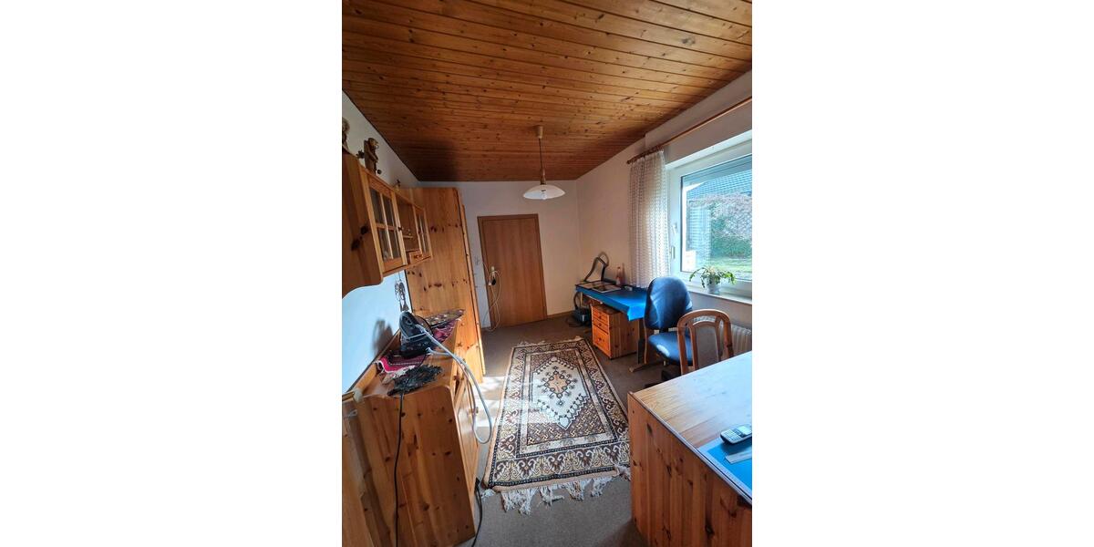 Erdgeschoßwohnung Enger - 3 Zimmer, 107 m&sup2;, 800&euro; | Angebot:25538856