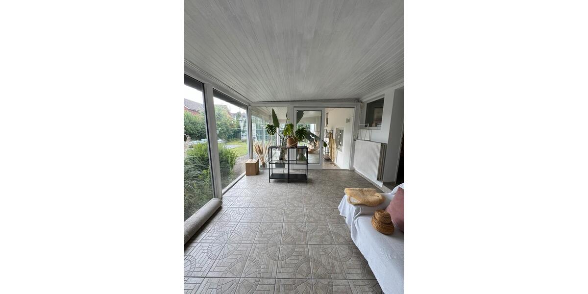 Einfamilienhaus Verl - 7 Zimmer, 215 m&sup2;, 549.000&euro; | Angebot:27230079
