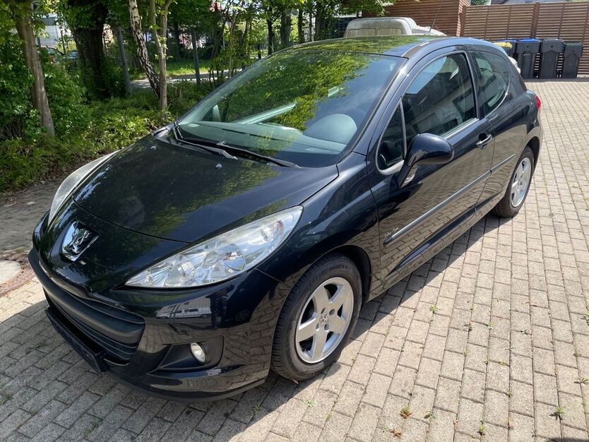 Peugeot 207 135.000 km 2.600 € Lage 32791