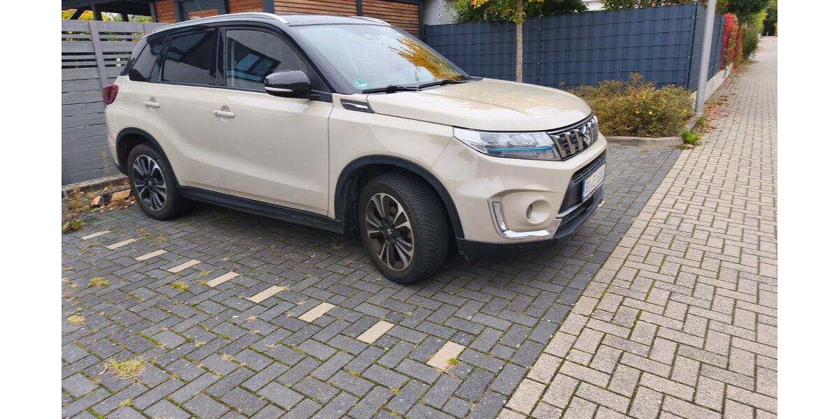 Suzuki Vitara 55.000 km 17.777 &euro; Bielefeld 33649