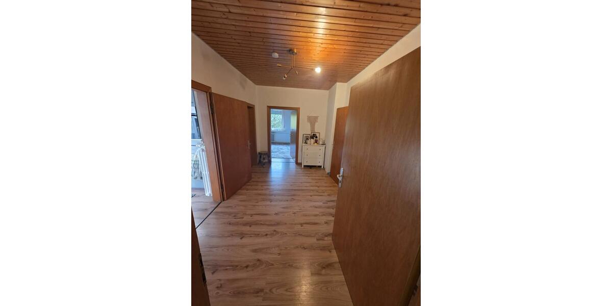 Erdgeschoßwohnung Löhne - 2.5 Zimmer, 80 m&sup2;, 600&euro; | Angebot:26470931