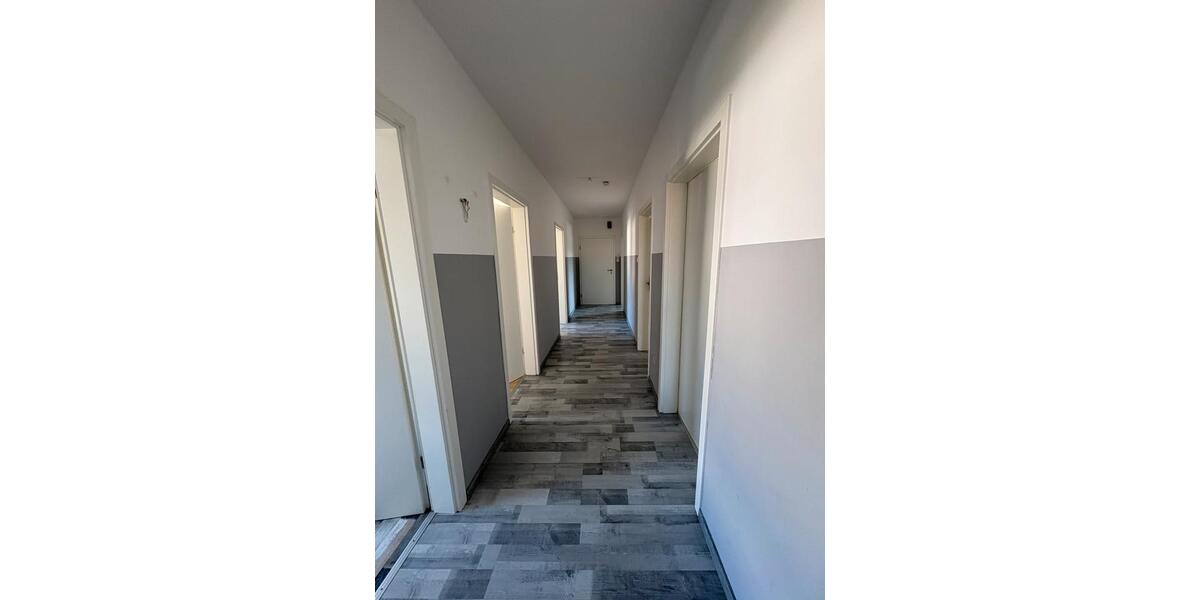 Etagenwohnung Bad Oeynhausen Rehme - 4 Zimmer, 100 m&sup2;, 899&euro; | Angebot:26408204