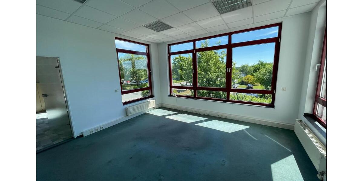 Gewerbeobjekt Detmold Hakedahl - 2.175&euro; | Angebot:25238815