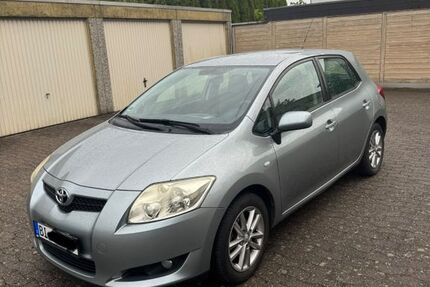 Toyota Auris 113.104 km 6.700 &euro; Bielefeld 33719