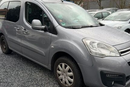 Citroen Berlingo 110.000 km 7.499 &euro; Detmold 32758
