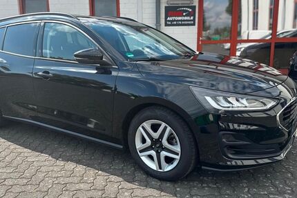 Ford Focus 70.424 km 16.999 € Hövelhof 33161
