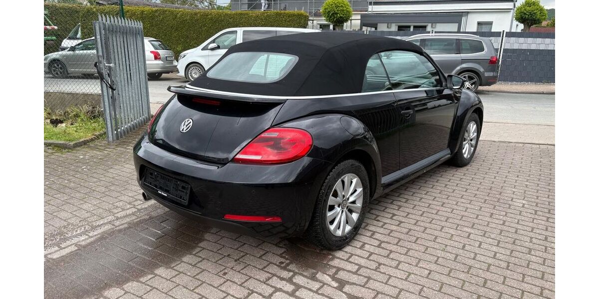 VW Beetle 135.689 km 8.999 &euro; Bad Salzuflen 32105