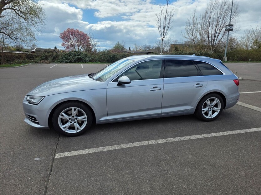 Audi A4 Avant 89.000 km 25.000 € Halle 33790
