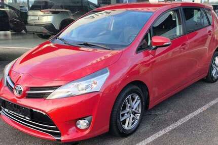 Toyota Verso 128.500 km 9.300 &euro; Gütersloh 33334