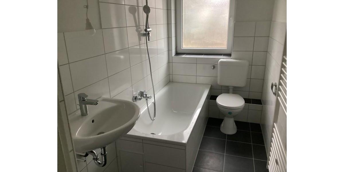 Renovierte 3-Zimmer-Wohnung mit Balkon in Schildesche 3 zimmer