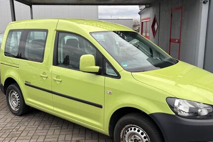 VW Caddy 151.969 km 8.497 &euro; Enger 32130