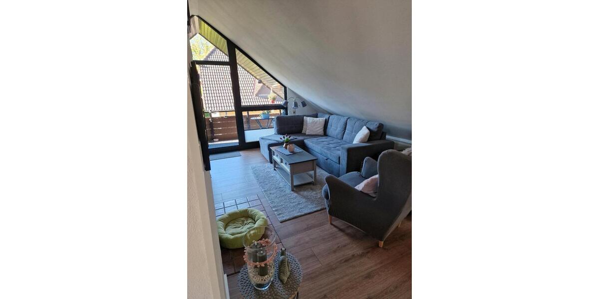 Dachgeschoßwohnung Oerlinghausen - 3 Zimmer, 74 m&sup2;, 198.500&euro; | Angebot:26549442