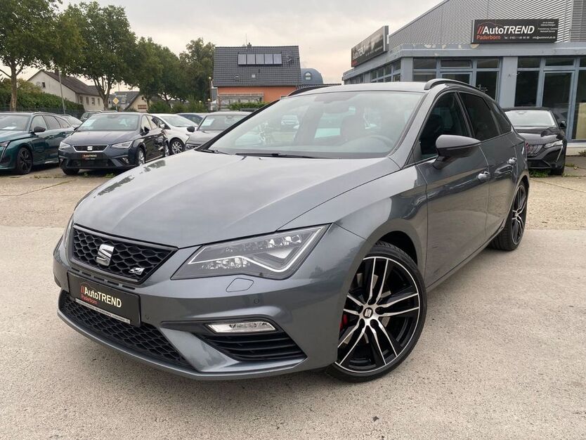 Seat Leon 64.000 km 22.500 € Paderborn 33100