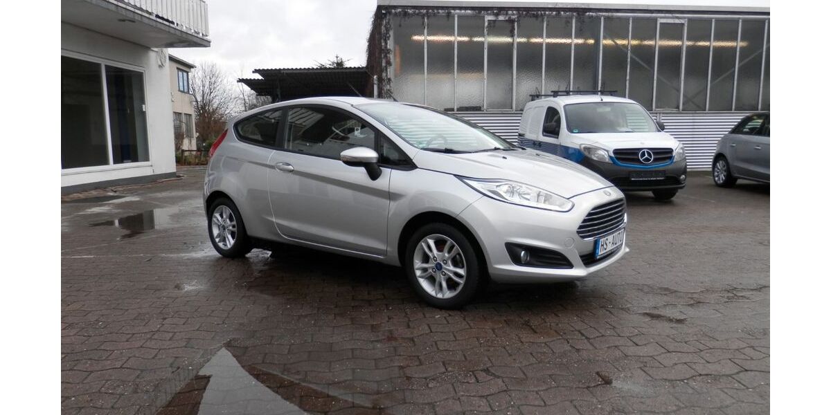 Ford Fiesta 110.404 km 6.390 &euro; Bünde 32257