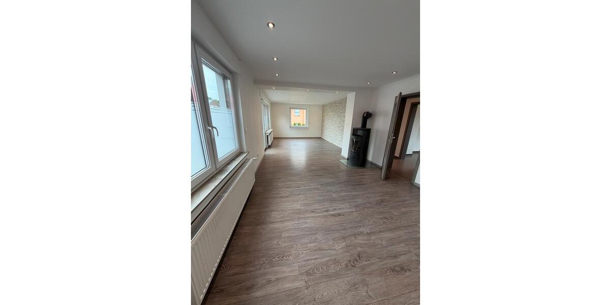 Mehrfamilienhaus, Wohnhaus Bad Oeynhausen - 7 Zimmer, 180 m&sup2;, 395.000&euro; | Angebot:27129551