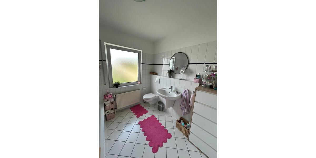 Etagenwohnung Bad Oeynhausen - 2 Zimmer, 74 m&sup2;, 800&euro; | Angebot:26414695