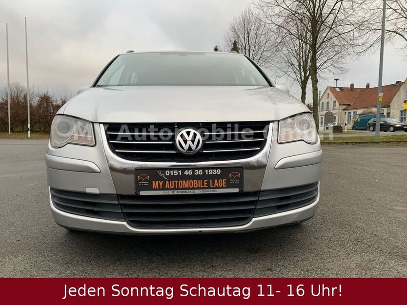 VW Touran 251.986 km 5.499 € Lage 32791