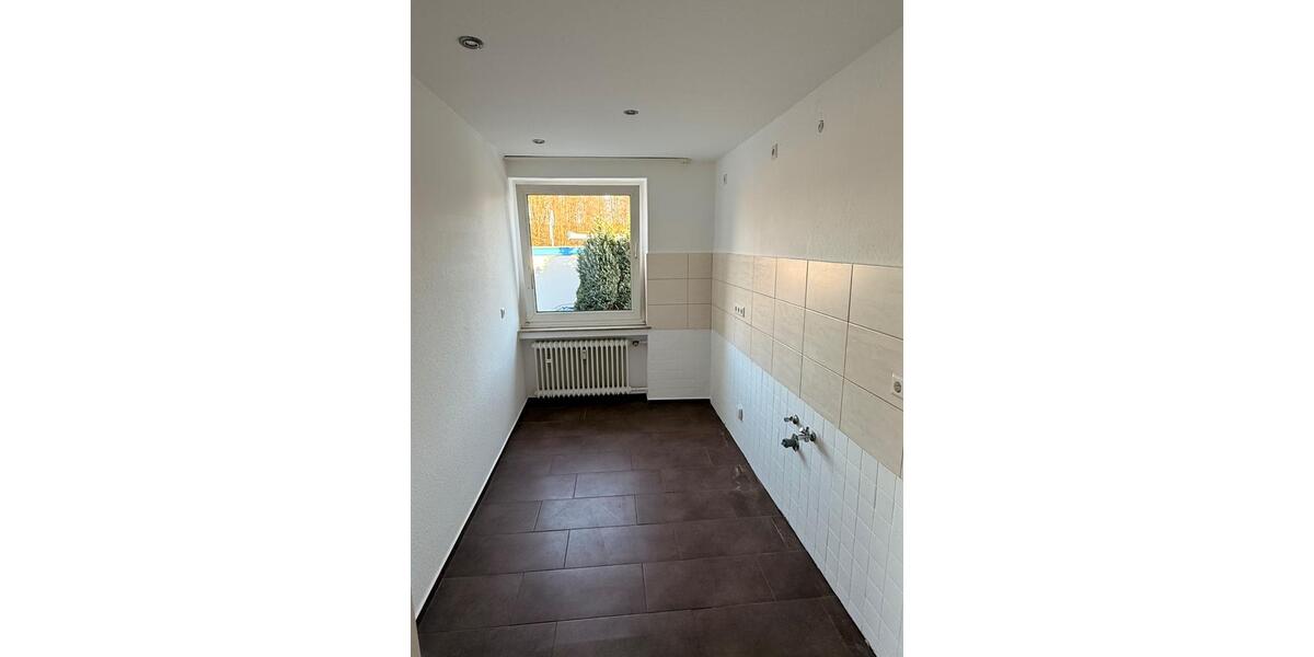 Großzügige 4 Zimer Wohnung mit Wintergarten in Bi-Sennestadt 125q 4 zimmer